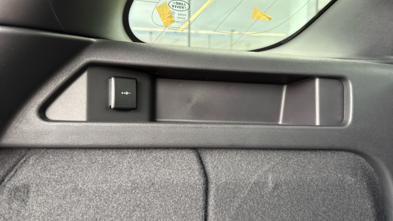 Land Rover Discovery Sport 2.0 D200 Dynamic SE 5dr Auto [5 Seat] Diesel Station Wagon